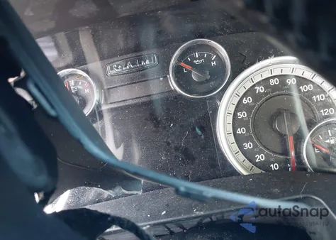 2014 Ram 1500 Outdoorsman из США, поврежденный, VIN 1C6RR7LTXES381872